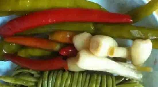 泡菜的腌制方法和配料