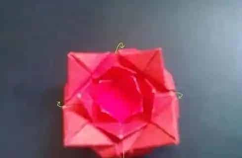 玫瑰花怎么折视频,如何用纸来折玫瑰花？