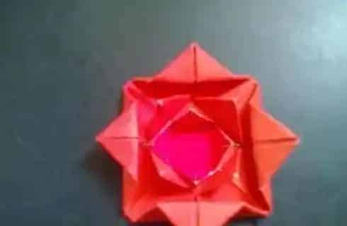 玫瑰花怎么折视频,如何用纸来折玫瑰花？